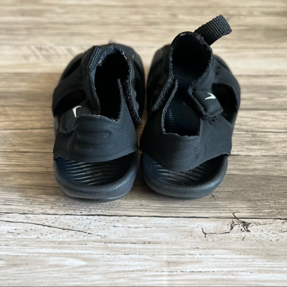 SOLD Boys Nike Sunray Protect 2 Sandals | Infant/Toddler shoes | Size 4C - Picture 3 of 15